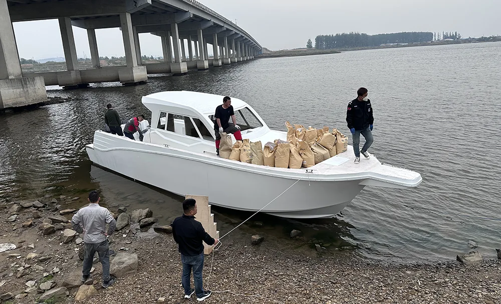 12.8m Fiberglass Sport Fishing Boat
